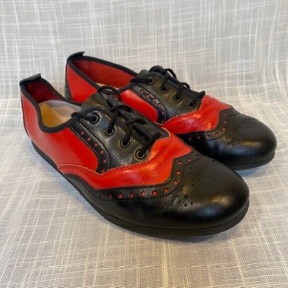 Bleyer Luigi Red Black Wingtip Tie Brogue Swing Dance Shoes Womens 10.5 EU 41 - Picture 1 of 6